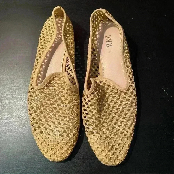 Zara Brown Shoes - Picture 2 of 8